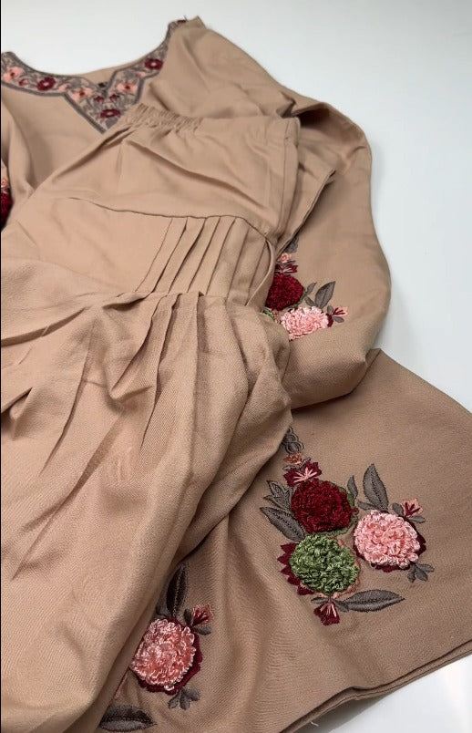 02-Piece Stitched Peach Leather Dhanak Embroidered Suit